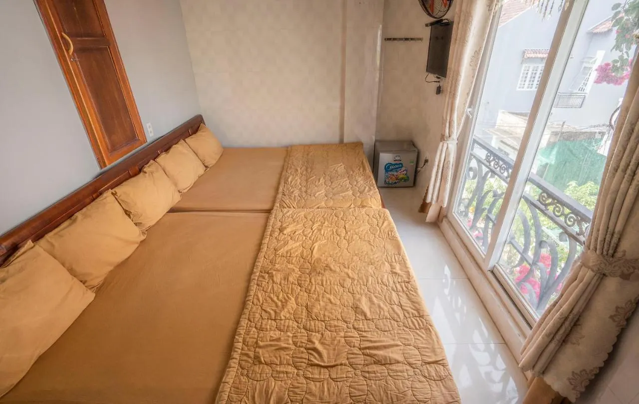 **  Hotel Hoang Thinh Da Nang Vietnam